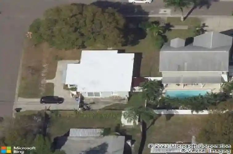 240 81st ave n, saint petersburg,  FL 33702