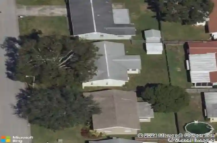 9901 111th ln, seminole,  FL 33772