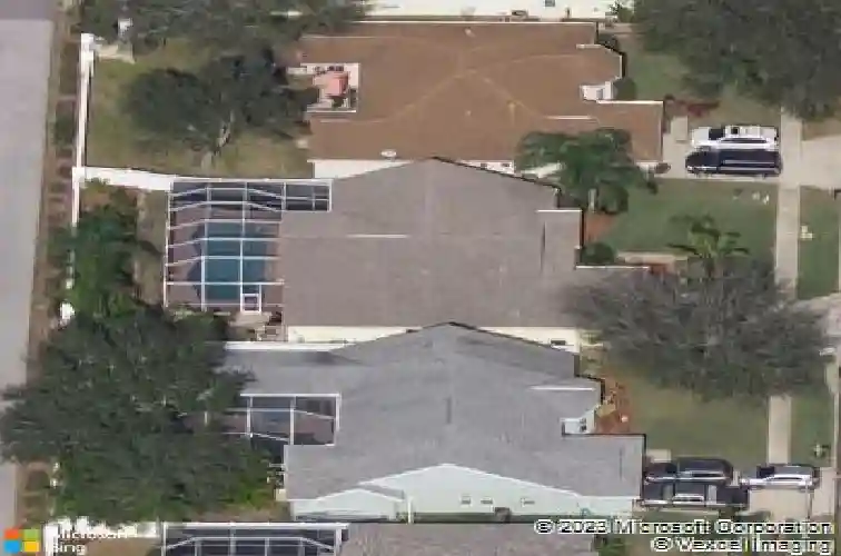 738 n lake blvd, tarpon springs,  FL 34689