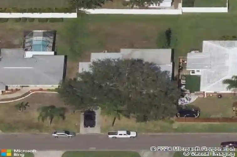 967 43rd ave ne, saint petersburg,  FL 33703