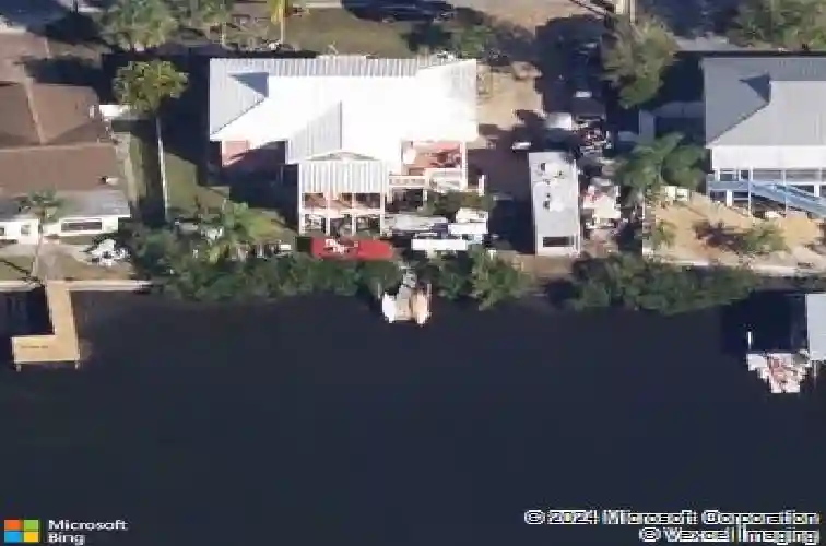 303 lagoon dr, palm harbor,  FL 34683