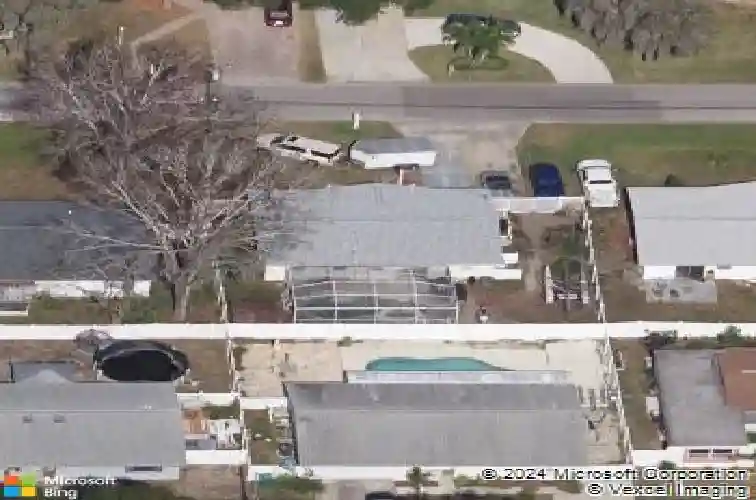 229 maple ave, palm harbor,  FL 34684