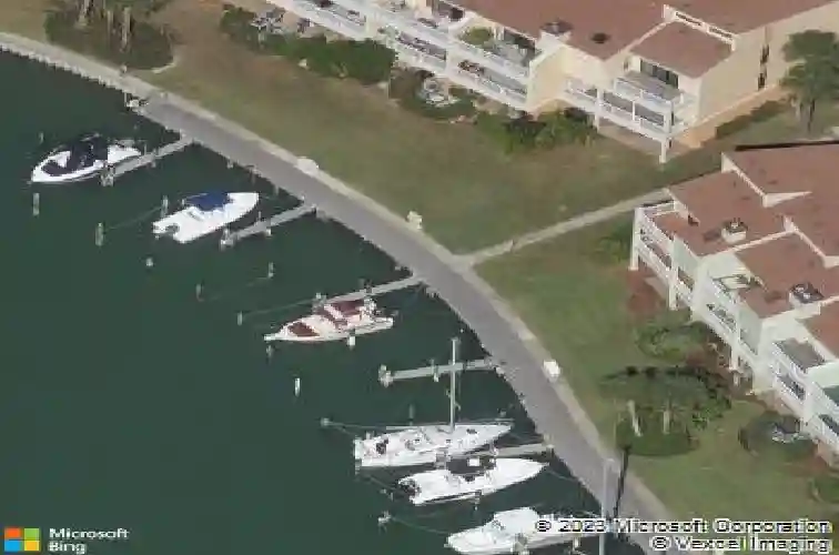 413 haven point dr, treasure island,  FL 33706