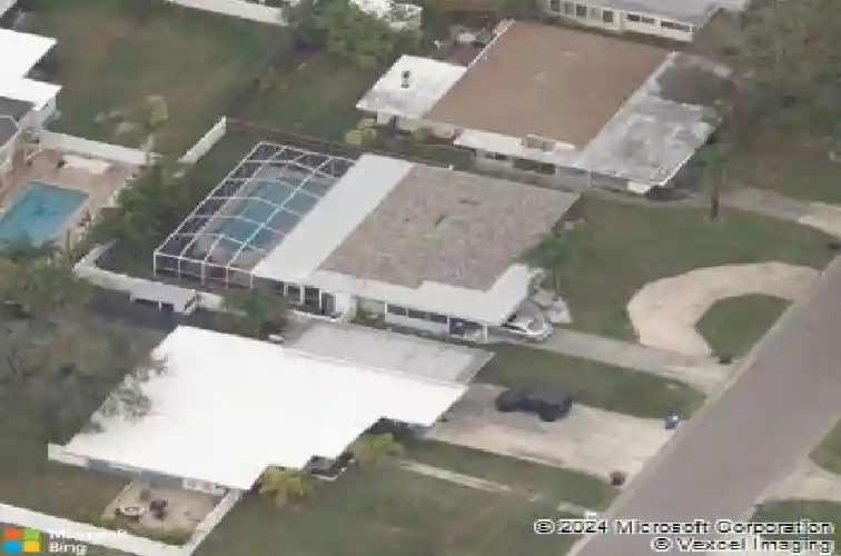 2470 del rio way, dunedin,  FL 34698