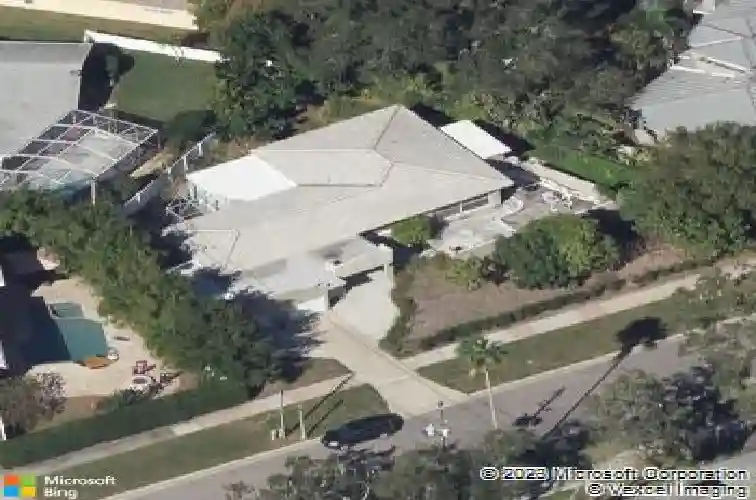 220 manatee rd, belleair,  FL 33756