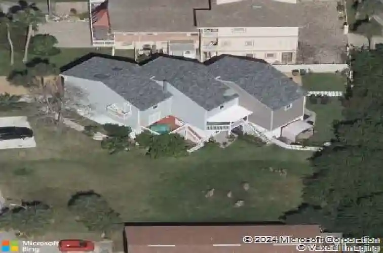 619 2nd st #3
                                ,Unit Apt 3, indian rocks beach,  FL 33785