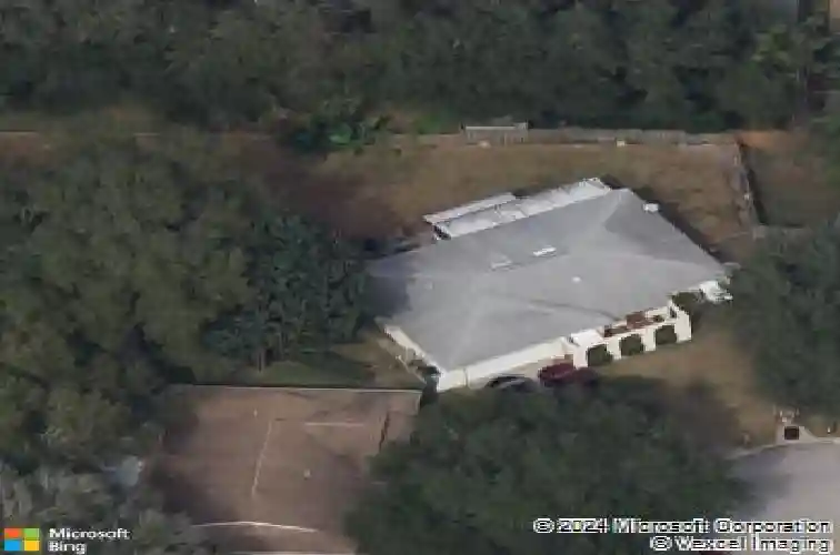 135 rodney ct, palm harbor,  FL 34684