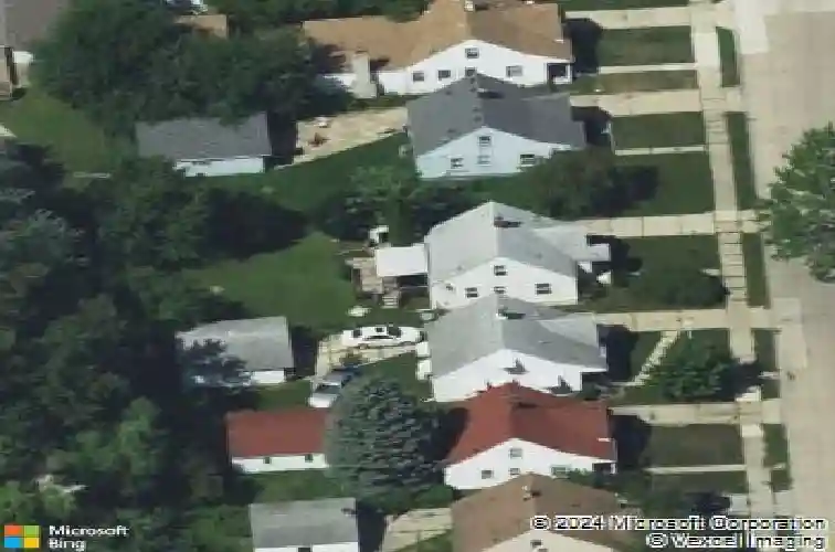 23833 normandy ave, eastpointe,  MI 48021