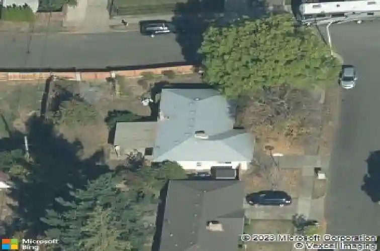 815 se 165th ave, portland,  OR 97233