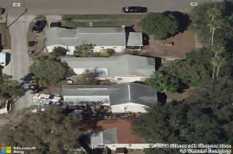 4934 dr martin luther king jr st n, saint petersburg,  FL 33703