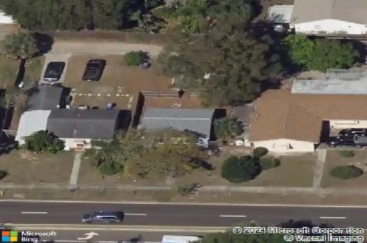 5221 5th ave n, saint petersburg,  FL 33710