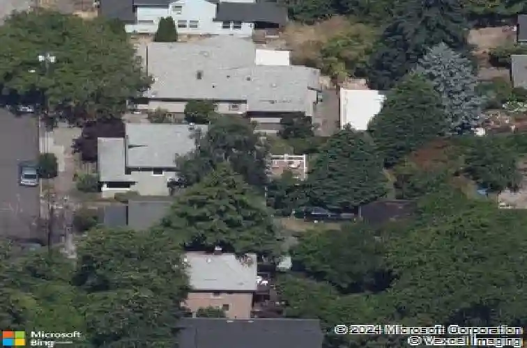 3034 se 8th ave, portland,  OR 97202