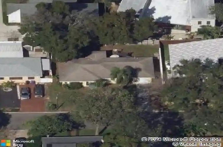 737 13th ave n, saint petersburg,  FL 33701