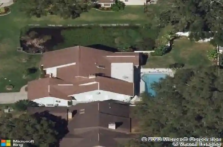 7045 123rd st, seminole,  FL 33772