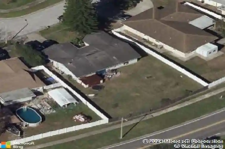 7212 118th ter, largo,  FL 33773