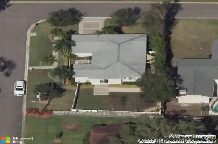 6525 hobson st ne, saint petersburg,  FL 33702