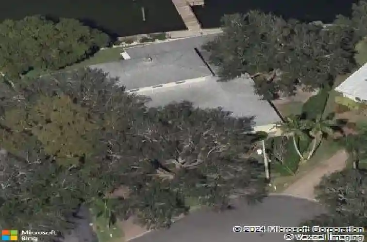 1075 31st ter ne, saint petersburg,  FL 33704