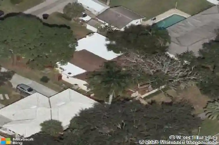 280 snell isle blvd ne, saint petersburg,  FL 33704