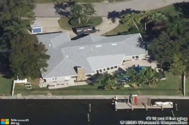 1940 72nd ave ne, saint petersburg,  FL 33702