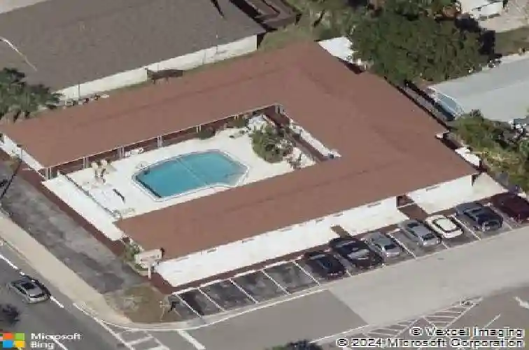 8301 blind pass rd, st pete beach,  FL 33706