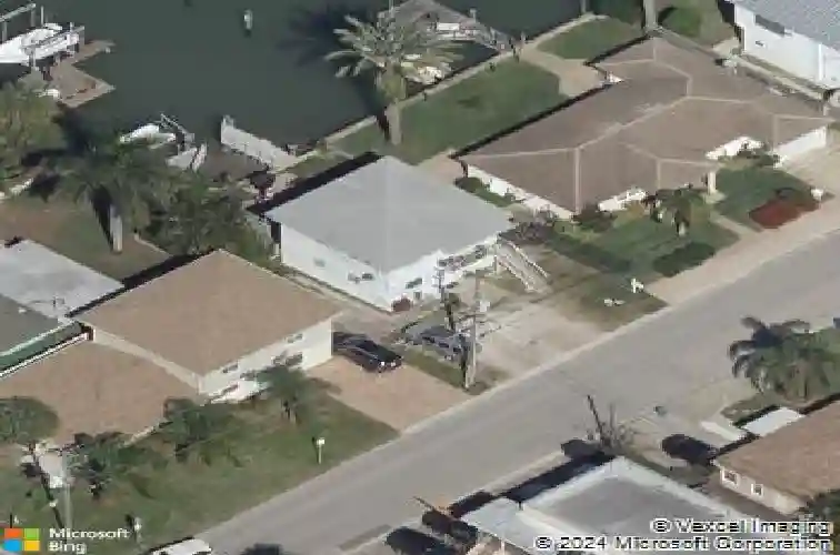 14919 n bayshore dr, madeira beach,  FL 33708