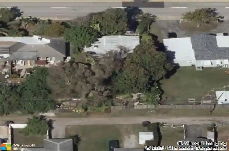 5318 9th ave n, saint petersburg,  FL 33710