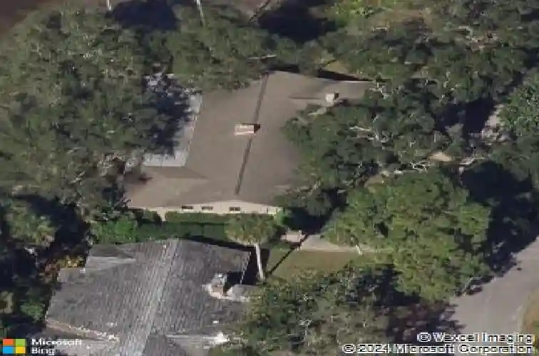 4 baybrook pl, belleair,  FL 33756