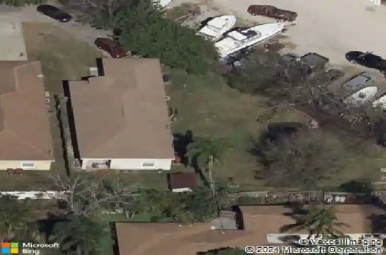 3614 43rd ave n, saint petersburg,  FL 33714