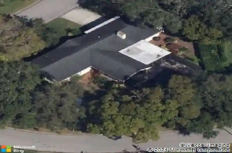 2302 jones dr, dunedin,  FL 34698