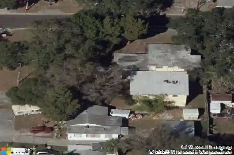 7180 50th ave n, saint petersburg,  FL 33709