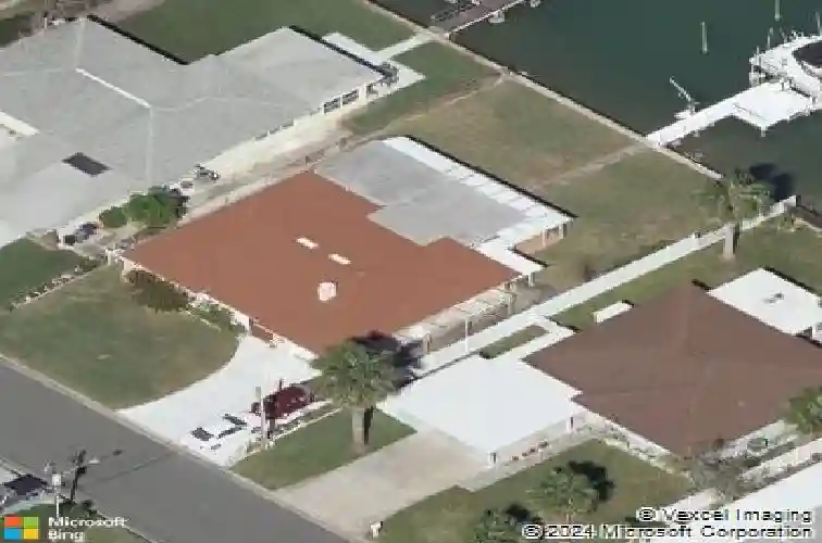 11365 8th st e, treasure island,  FL 33706