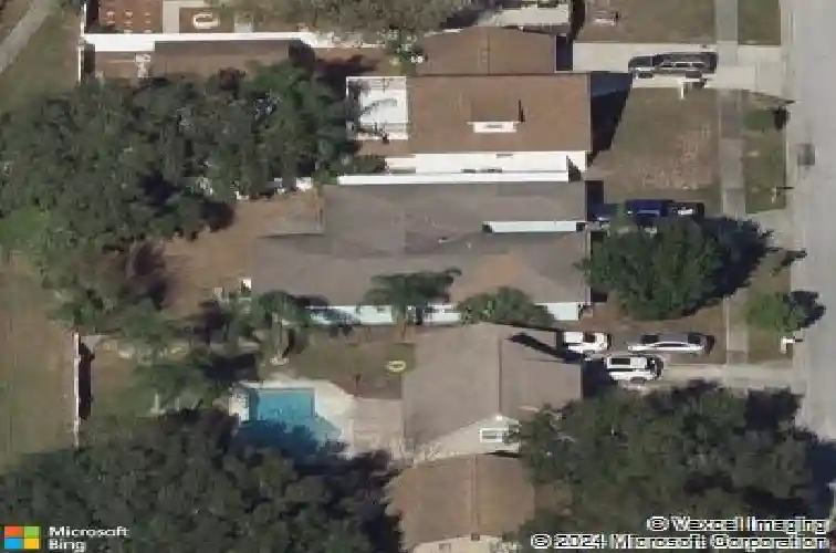 12609 130th st, largo,  FL 33774