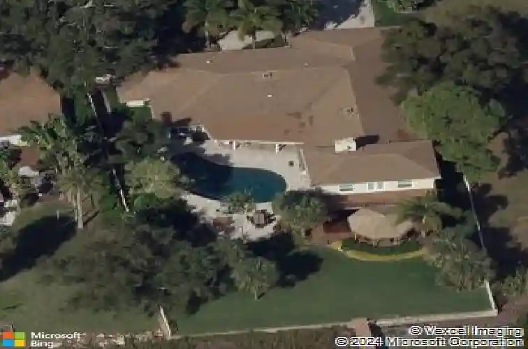 1100 friendly way s, saint petersburg,  FL 33705