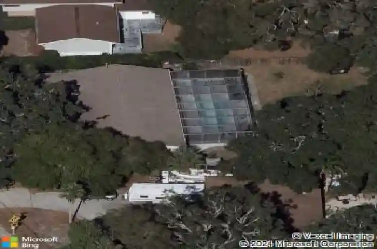 2015 park st n, saint petersburg,  FL 33710