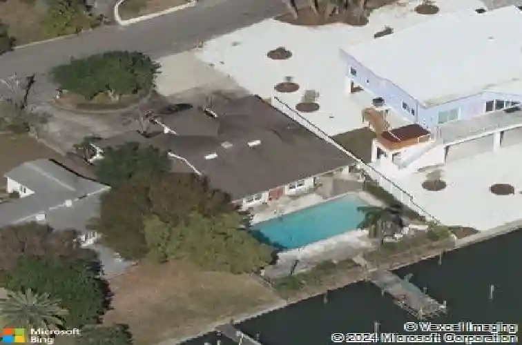 4722 trade winds dr s, gulfport,  FL 33711