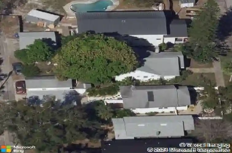 1142 7th st n, saint petersburg,  FL 33701