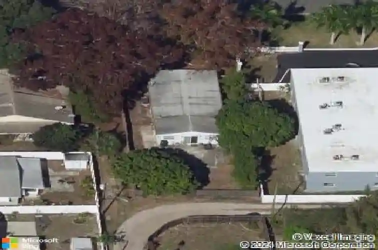 620 50th ave n, saint petersburg,  FL 33703