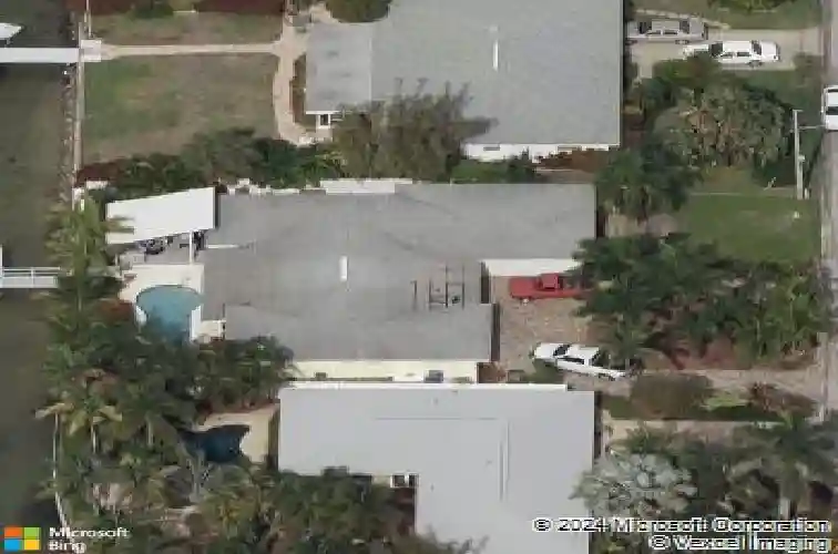 2487 w bay isle dr se, saint petersburg,  FL 33705