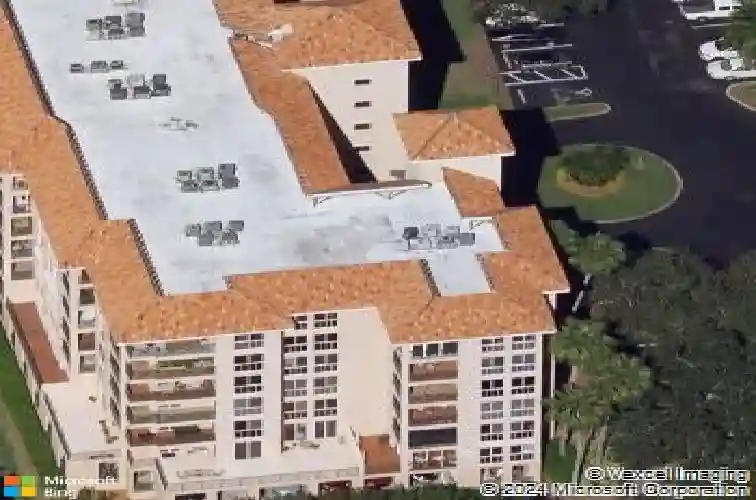 4750 dolphin cay ln s #107
                                ,Unit Apt 107, saint petersburg,  FL 33711