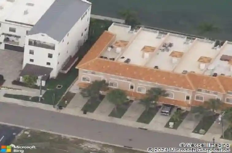 200 brightwater dr #1
                                ,Unit Unit 1, clearwater beach,  FL 33767