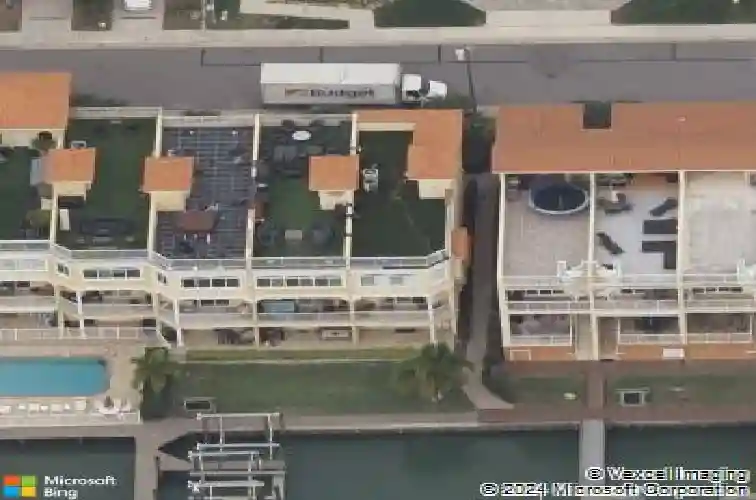 145 brightwater dr #2
                                ,Unit Unit 2, clearwater beach,  FL 33767