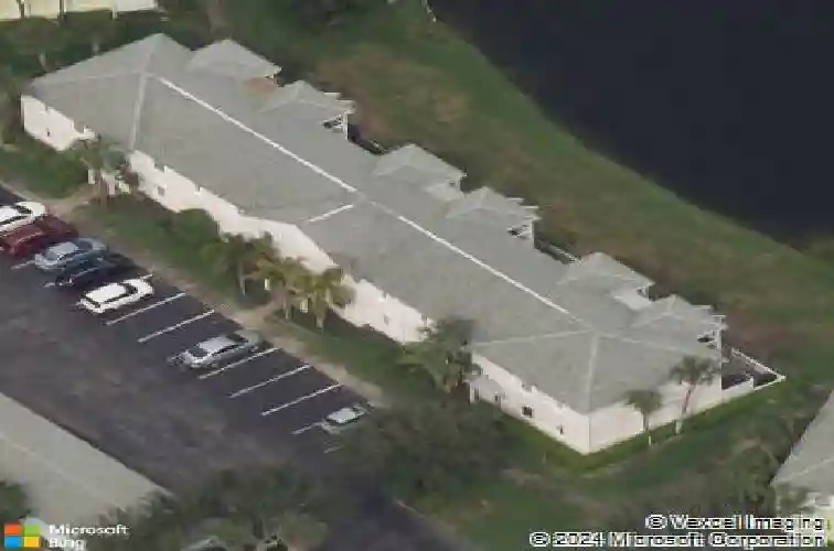 4754 cobia dr se #d
                                ,Unit Apt D, saint petersburg,  FL 33705