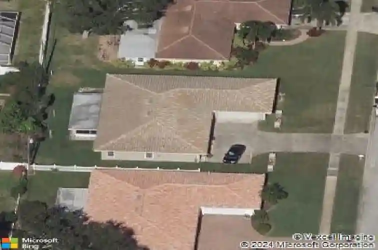 10440 monarch dr, largo,  FL 33774