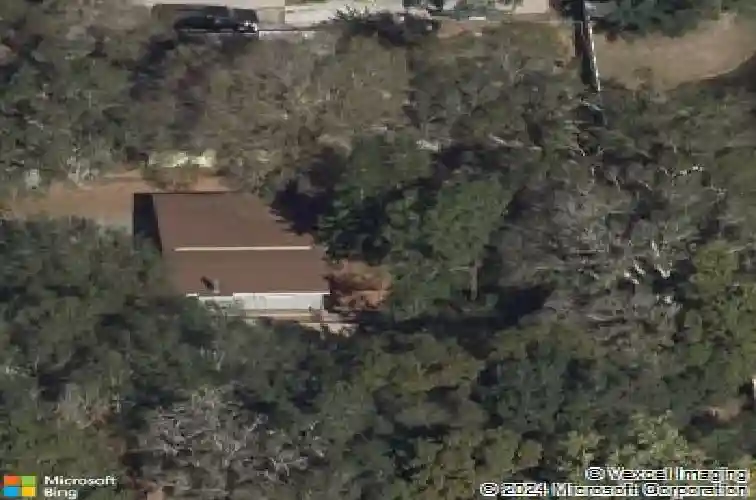 658 15th st nw, largo,  FL 33770