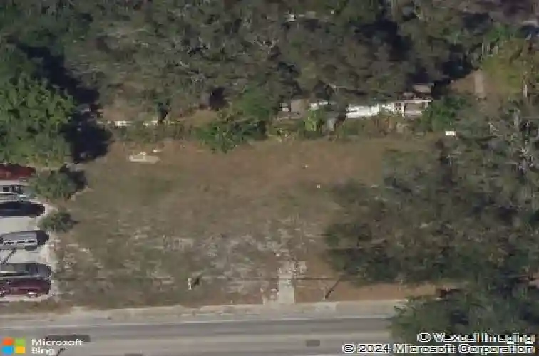 910 crescent lake dr n, saint petersburg,  FL 33701