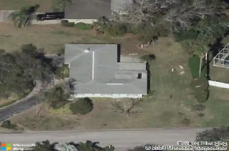 319 cedar ln, largo,  FL 33770