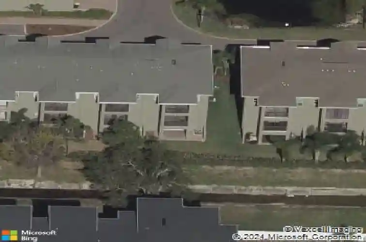 10110 bayou grande ave, seminole,  FL 33772