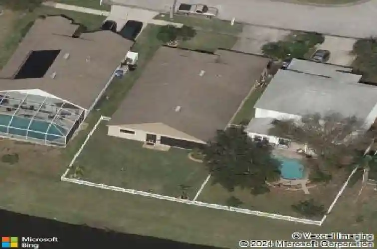 883 addison dr ne, saint petersburg,  FL 33716