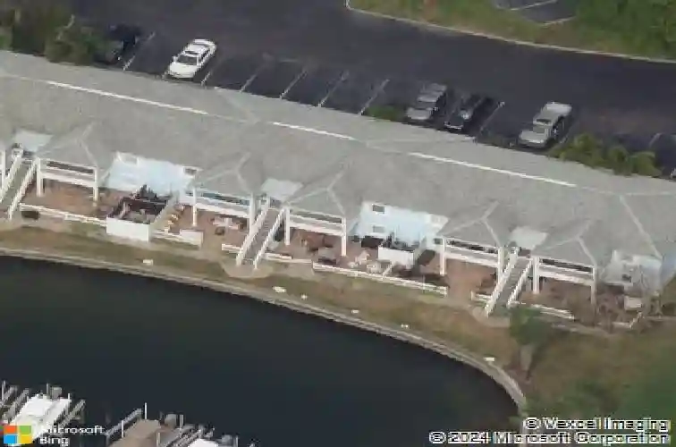 5191 salmon dr se #c
                                ,Unit Apt C, saint petersburg,  FL 33705