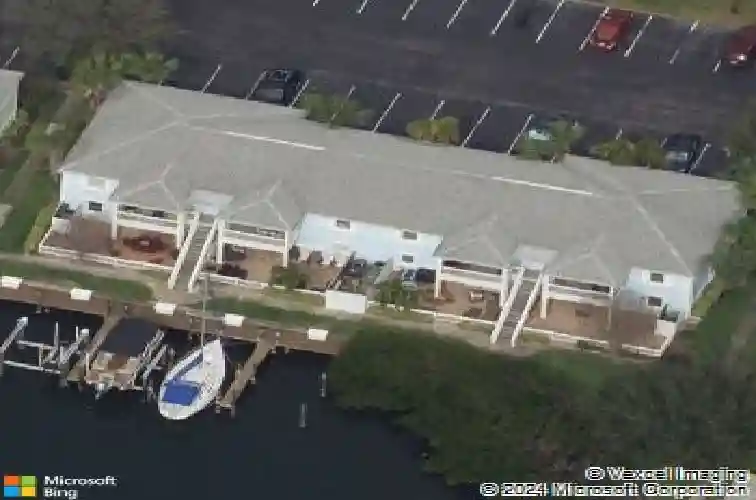 5075 starfish dr se #c
                                ,Unit Apt C, saint petersburg,  FL 33705